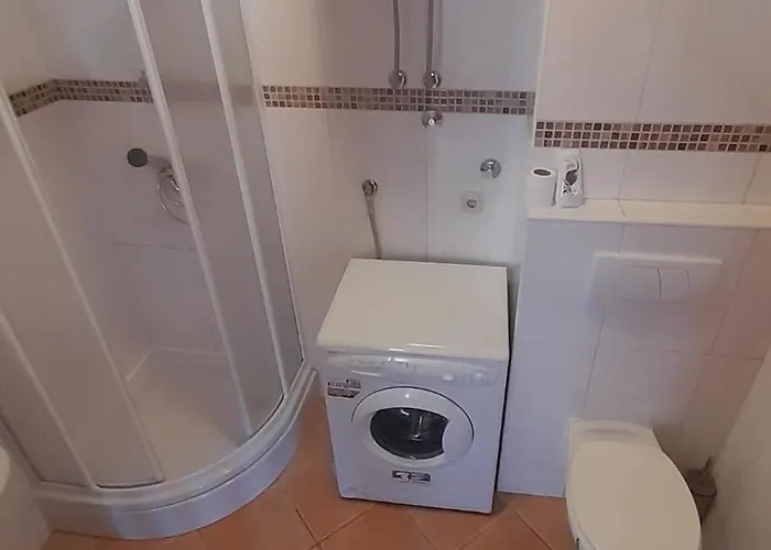 Dm
